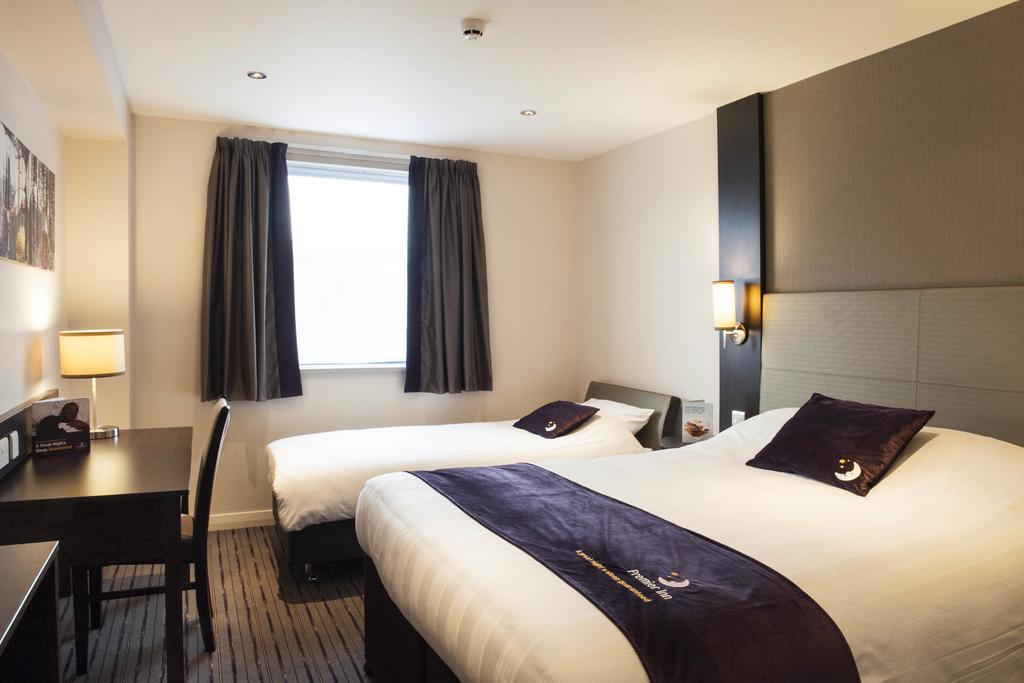Premier Inn Southampton West 奥尔 客房 照片