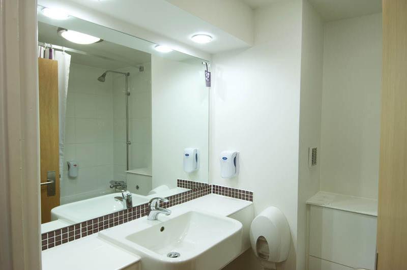 Premier Inn Southampton West 奥尔 外观 照片