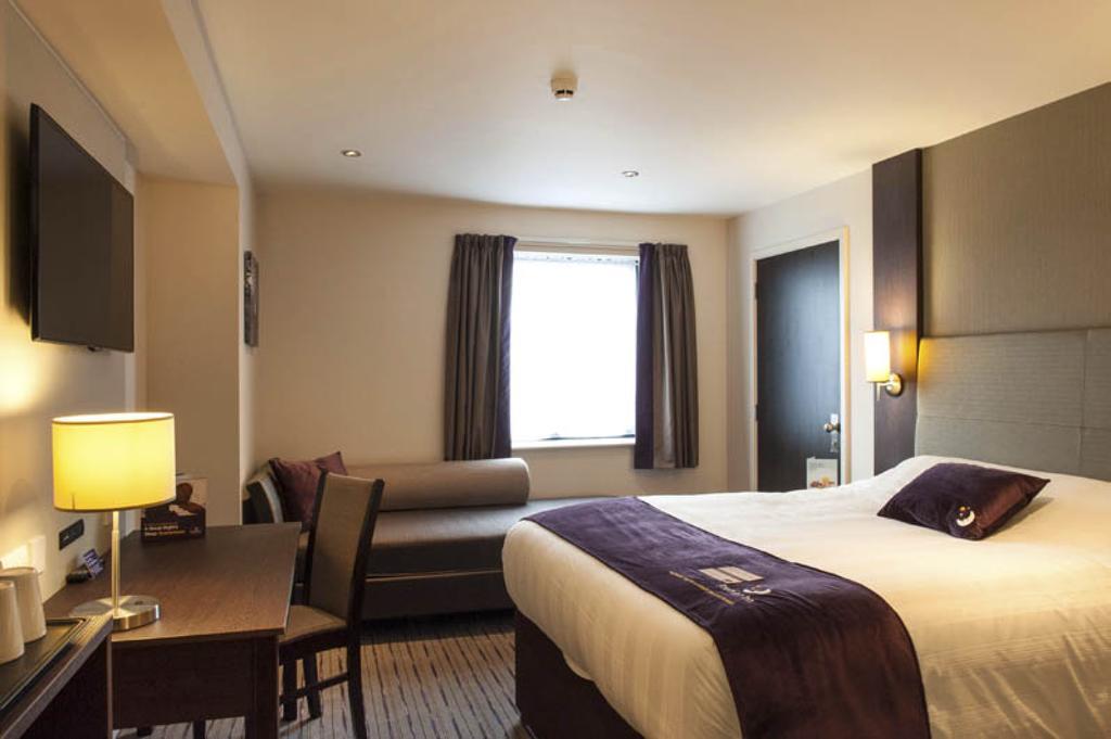 Premier Inn Southampton West 奥尔 外观 照片