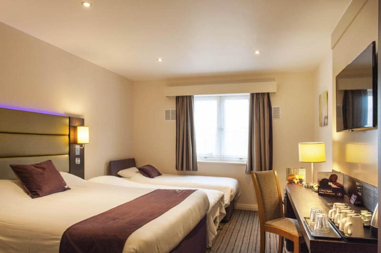 Premier Inn Southampton West 奥尔 外观 照片